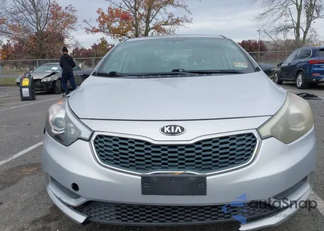 2016 Kia Forte Lx из США, поврежденный, VIN KNAFX4A65G5497539